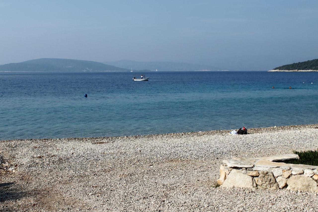 Apartments By The Sea Maslinica, Solta - 14748 מראה חיצוני תמונה